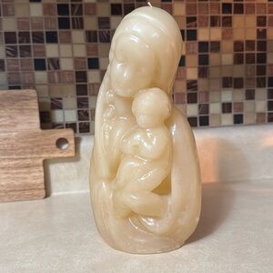 Vintage Mary and baby Jesus‎ candle